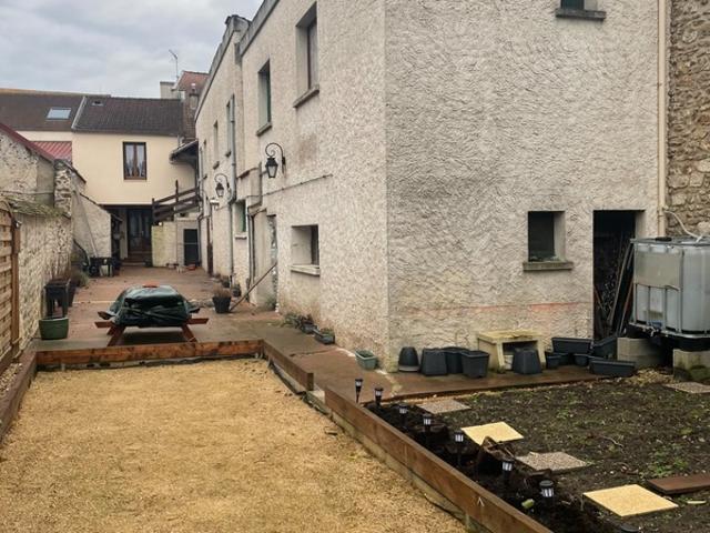 Immeuble à vendre BOURAY SUR JUINE 91