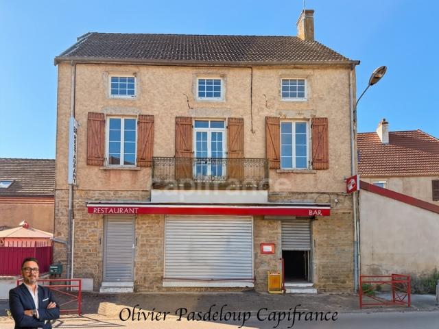 Immeuble à vendre SAINT GILLES 71