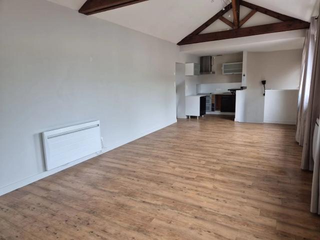 Immeuble Appartement + Bureaux