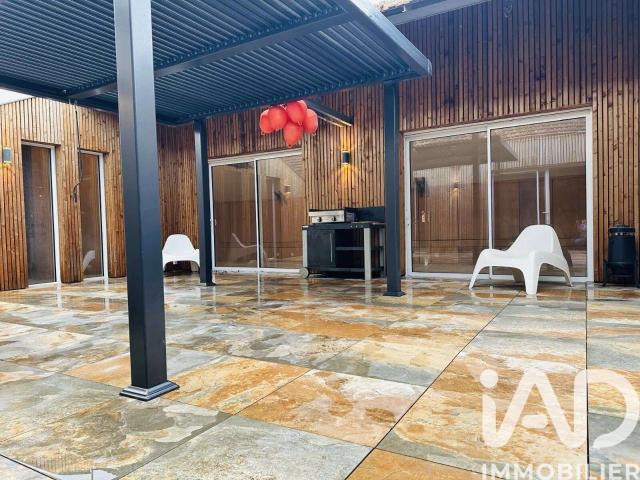 Immeuble Arveyres 33
