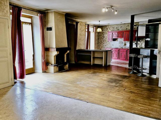 Immeuble au coeur de Beaulieu sur Dordogne