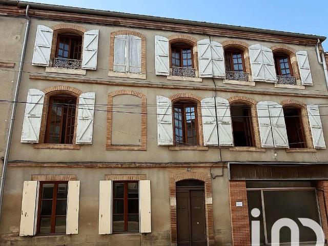 Immeuble Beaumont de Lomagne 82