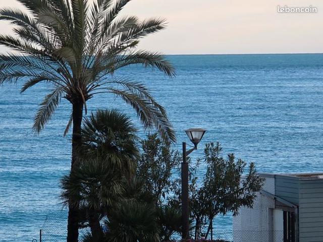 Immeuble bord de mer ROQUEBRUNE CAP MARTIN