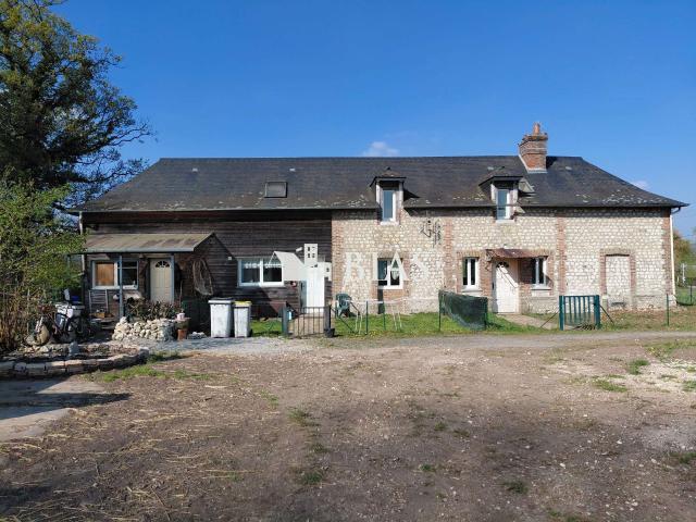 Immeuble Bourg Achard 27