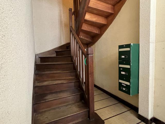 Immeuble Caussade 3 appartements + 1 local commercial