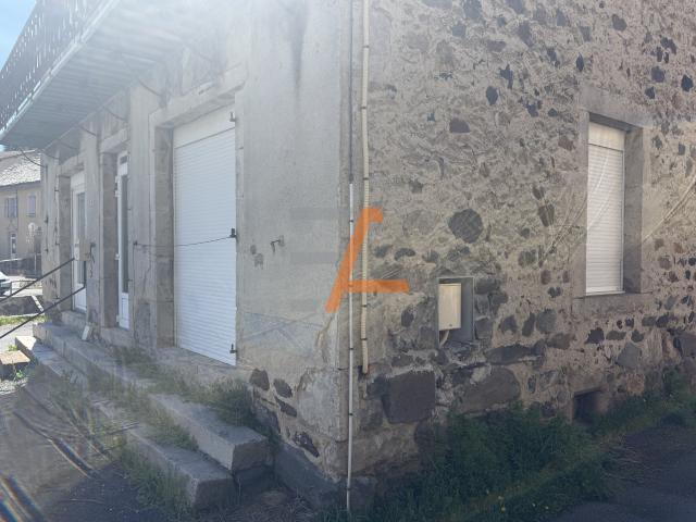 Immeuble centre Laussonne Idéal investissement locatif + saisonnier