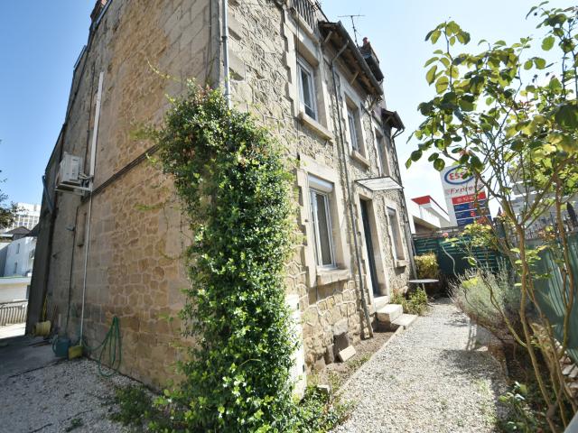 IMMEUBLE CENTRE VILLE