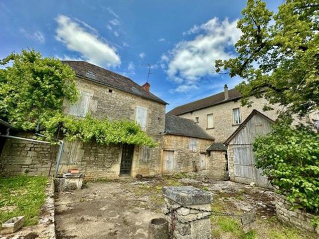 Immeuble Chateau 224 m2 cressensac