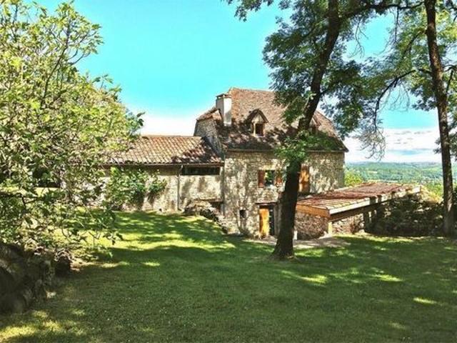 Immeuble Chateau 300 m2 figeac