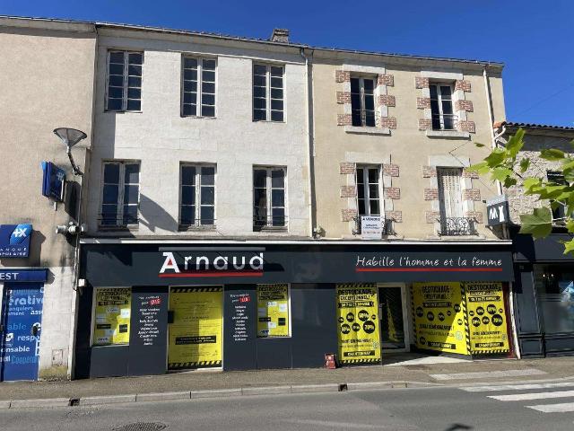 Immeuble Chantonnay 85