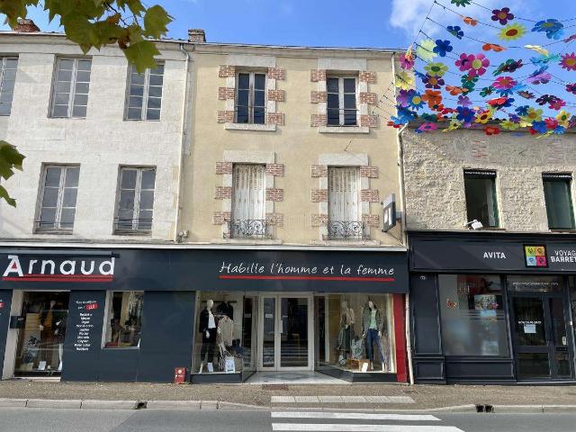Immeuble Chantonnay 85