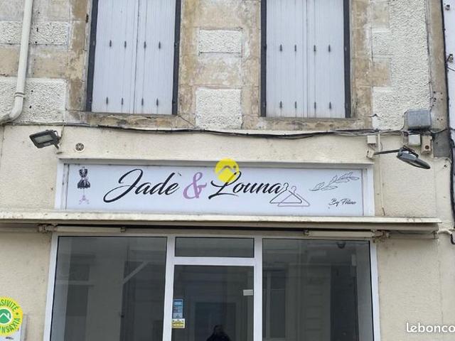 Immeuble commerce et habitation