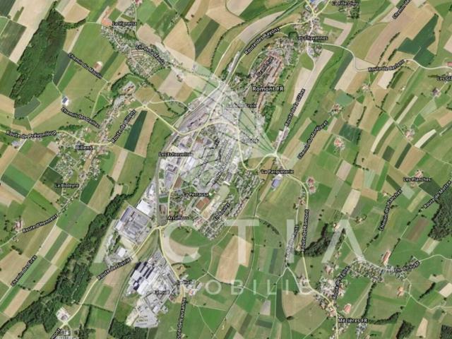 Immeuble contigu de 10 logements A vendre au plus offrant