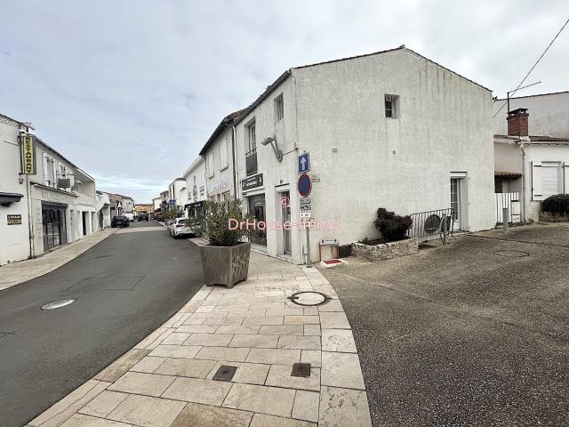 IMMEUBLE COEUR DE VILLE DE LA TRANCHE