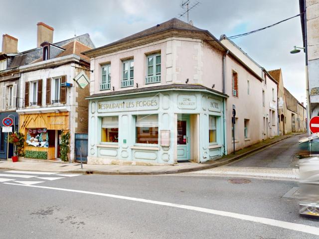 Immeuble Cosne Cours Sur Loire 450 m2