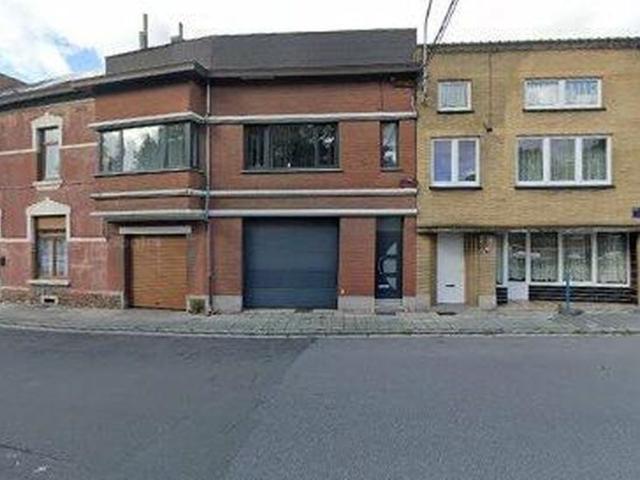 Immeuble d'appartements à vendre pour 115000 euro avec 2 chambres à coucher