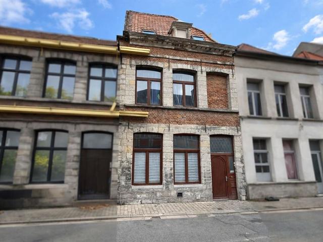 Immeuble d'appartements à vendre pour 145000 euro avec 4 chambres à coucher