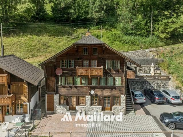 Immeuble de 4 logements proche des Diablerets