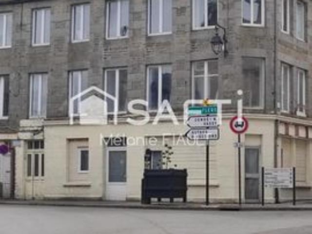 Immeuble de 162 m ² à rénover, au coeur de Tinchebray