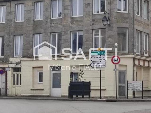 Immeuble de 162 m ² à rénover, au coeur de Tinchebray
