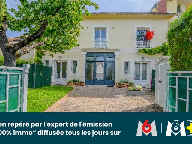 Immeuble de 165 m²