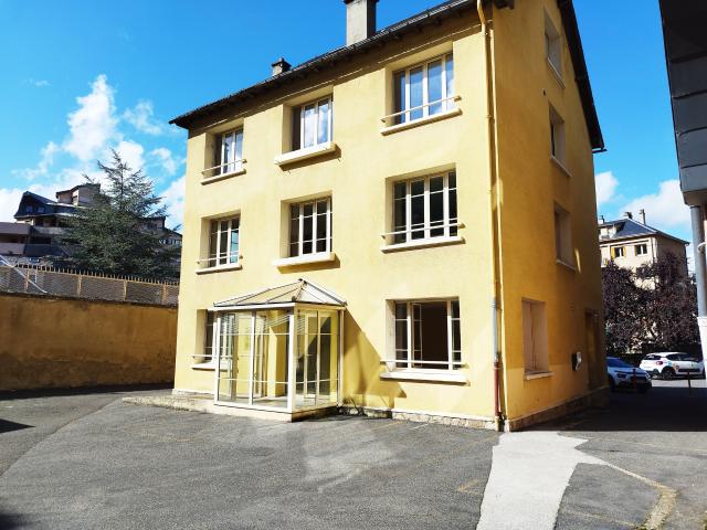 Immeuble de 277 m2 à Mende
