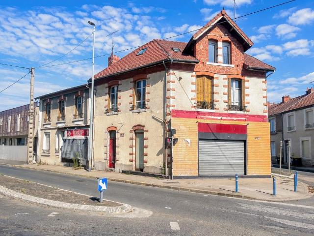 Immeuble de 380 m² composé de 7 lots proche Centre Ville