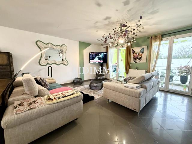 Immeuble de trois appartements proche centre ville