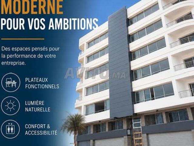 Immeuble de bureaux 2985 m² à louer Hay Hassani