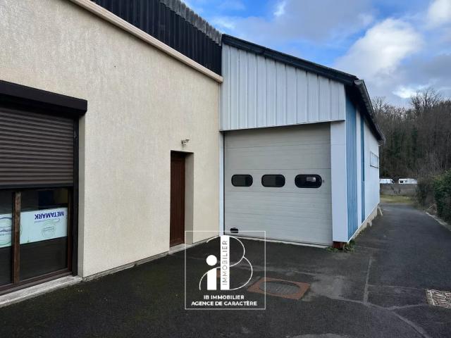 IMMEUBLE DE BUREAUX 343 M²
