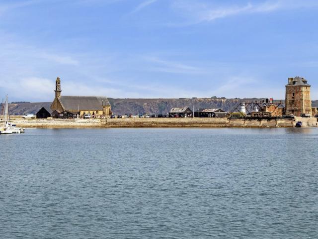 Immeuble de caractère avec vue mer Quai de Camaret sur Mer
