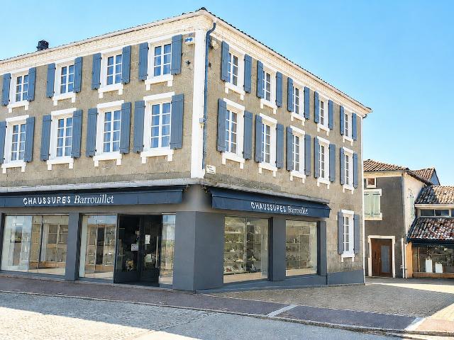 Immeuble de caractère en exclusivité Centre d’Hagetmau