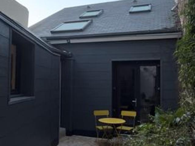 Immeuble de caractère rénové avec garage – Cœur de Tours, quartier des Halles