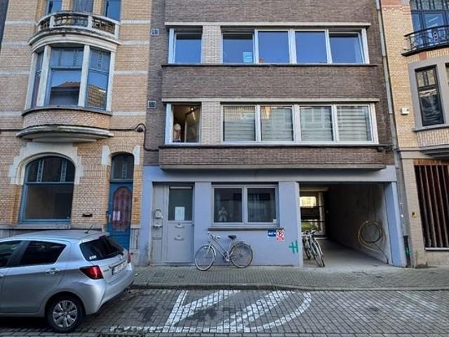 Immeuble de rapport avec 4 appartements près du béguinage a