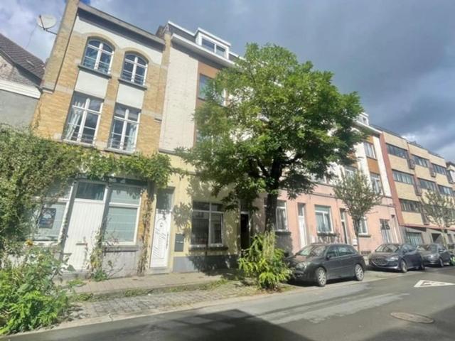 Immeuble de rapport avec 4 entités dans le centre de Gand