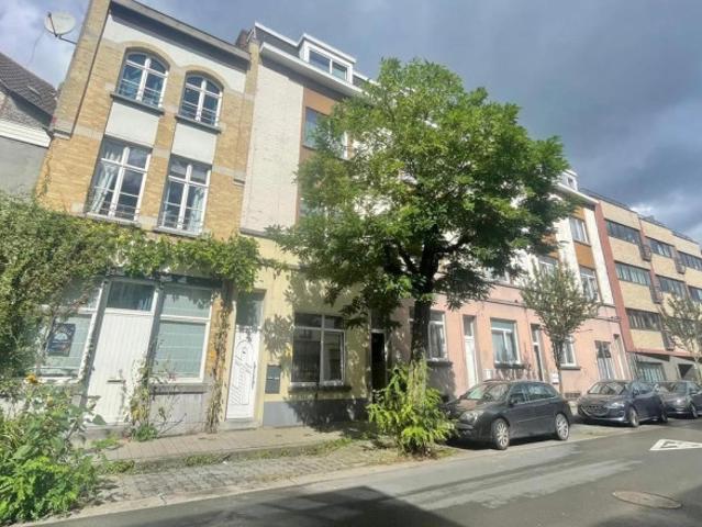 Immeuble de rapport avec 4 entités dans le centre de Gand