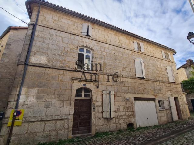 Immeuble de rapport avec garage Plateau 200m² Angoulême