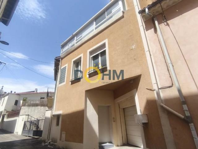 IMMEUBLE DE RAPPORT AVEC FORT POTENTIEL