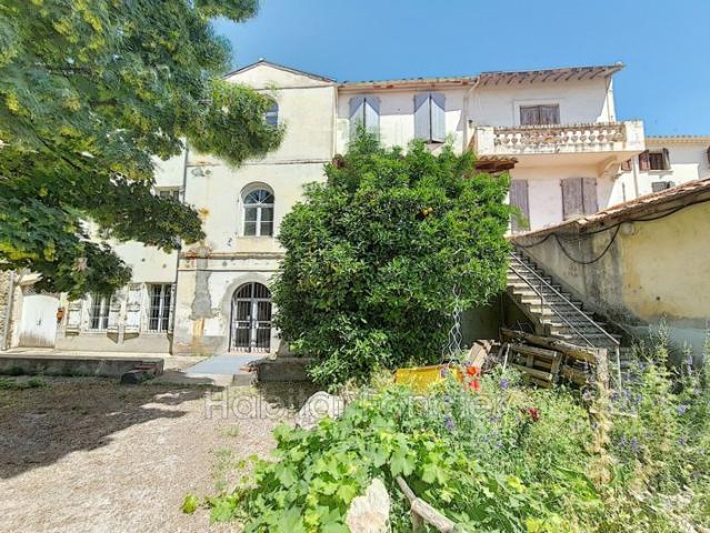 Immeuble de rapport à Prades