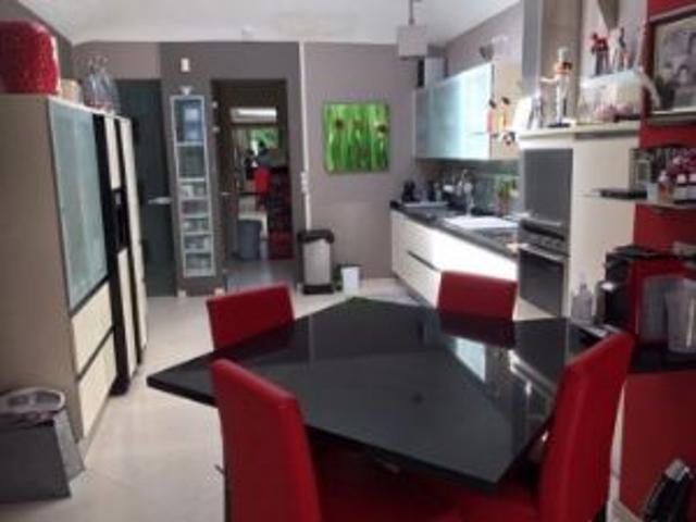 Immeuble de rapport à vendre à Jumet 6040