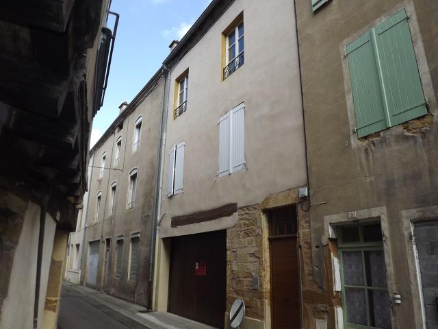 Immeuble de rapport centre ville, proche commerces.160 m2 par niveaux sur 3 niveaux