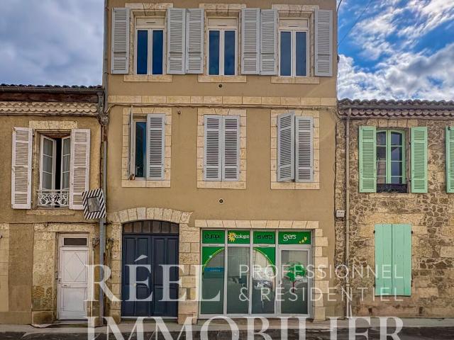 Immeuble de rapport Centre historique d'Auch 7 lots