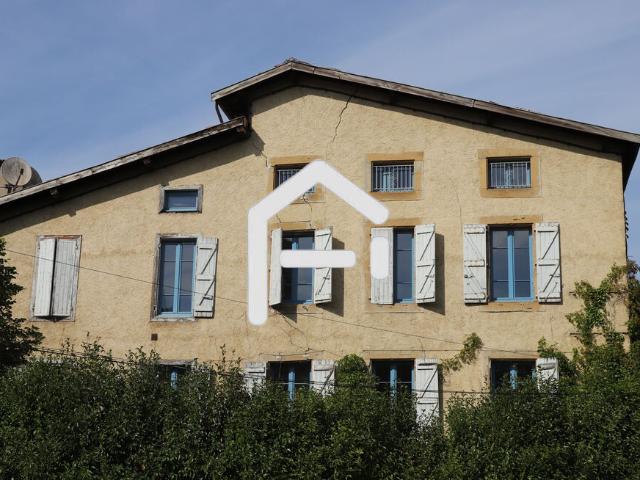 Immeuble de rapport Foix 9 pièce s 320 m2