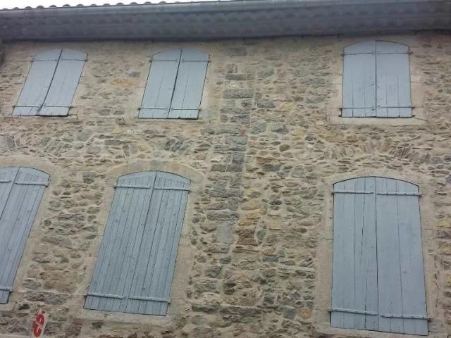 Immeuble de rapport plus de 400 m² de surface habitable et comme