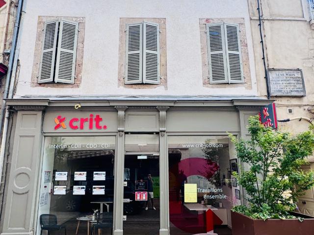 Immeuble de rapport rénové Hypocentre AUXONNE
