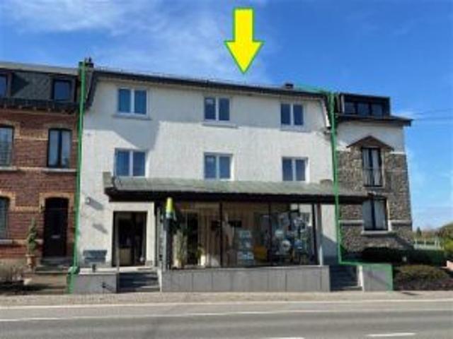 Immeuble de rapport usage mixte résidentiel et commercial