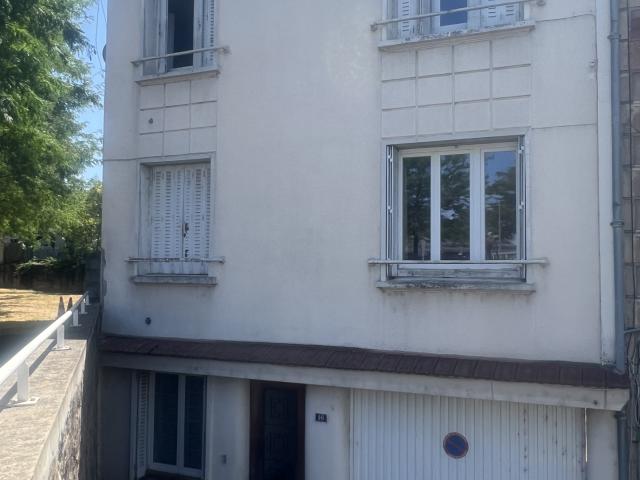 IMMEUBLE DE RAPPORT VICHY