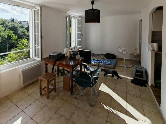 Immeuble de rapport 168m² 1T2 et 5T1 168m² La Seyne sur Mer