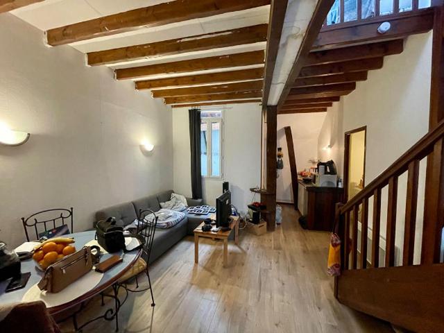 IMMEUBLE DE RAPPORT 100m2 COEUR DE JOIGNY