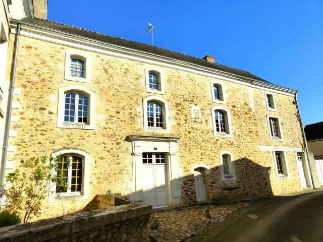 Immeuble de rapport 267m² Morannes